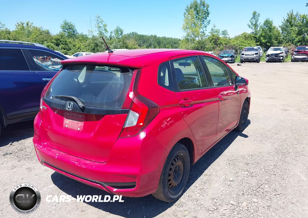2018 Honda Fit Lx VIN:3HGGK5H4XJM719639 - 4