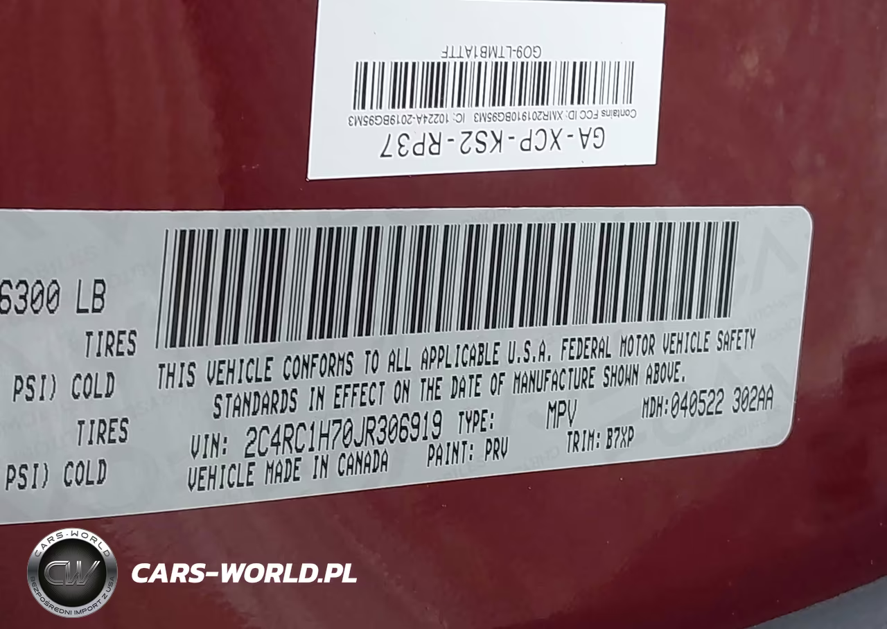2018 Chrysler Pacifica Hybrid Touring Plus VIN:2C4RC1H70JR306919 - 9