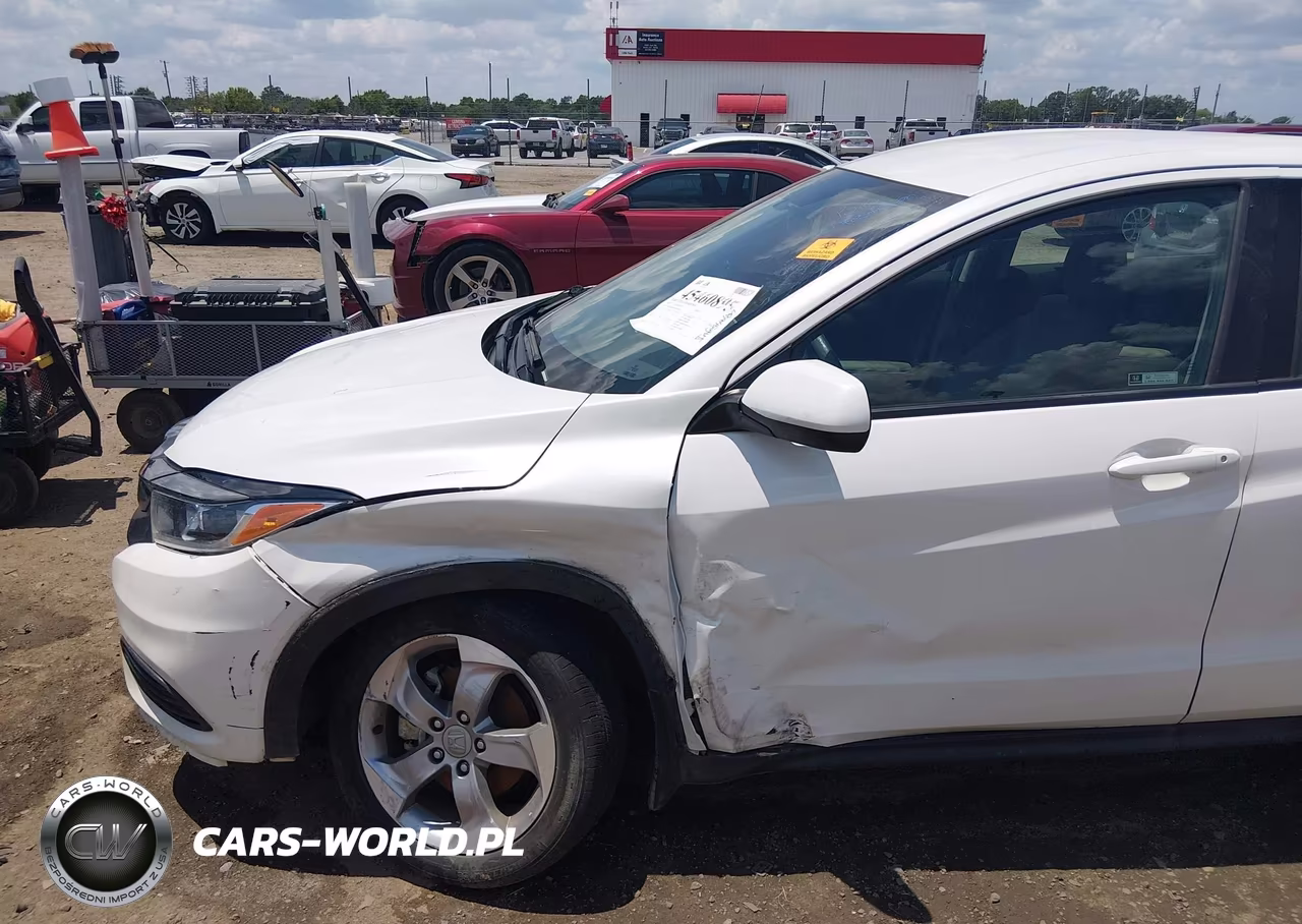 2022 Honda Hr-V Awd Lx VIN:3CZRU6H3XNM762988 - 6