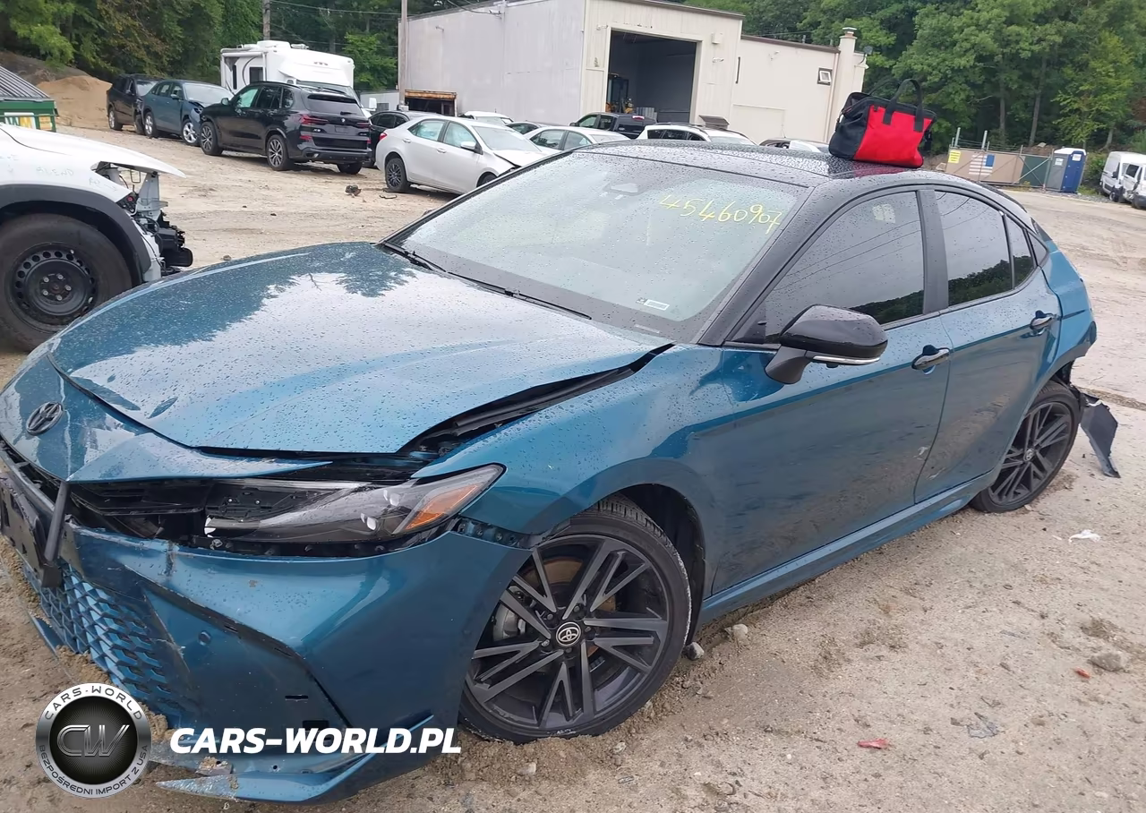 2025 Toyota Camry Xse VIN:4T1DBADK4SU014875 - 2