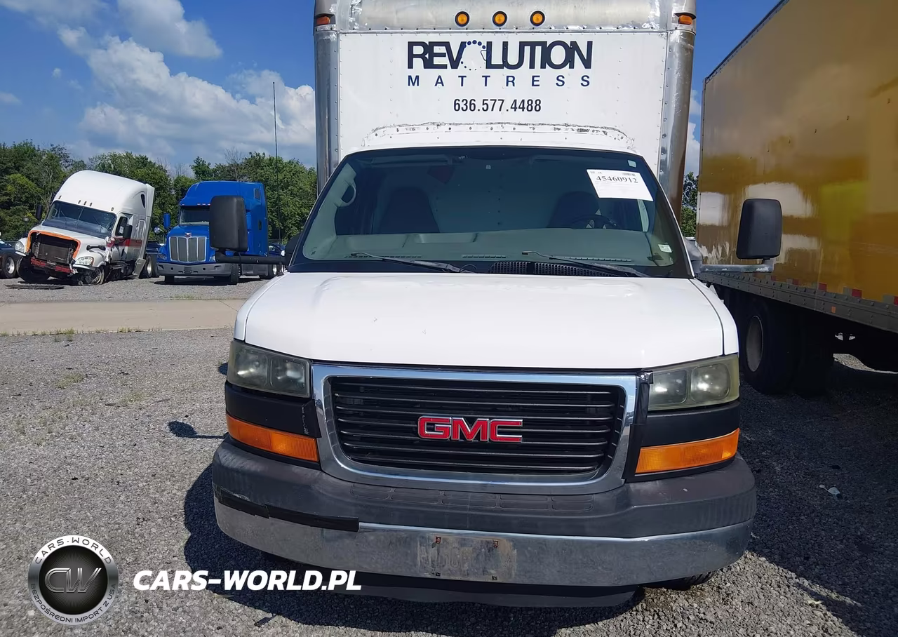 2005 Chevrolet Express Cutaway Base W-C7A VIN:1GBJG31U951264150 - 12