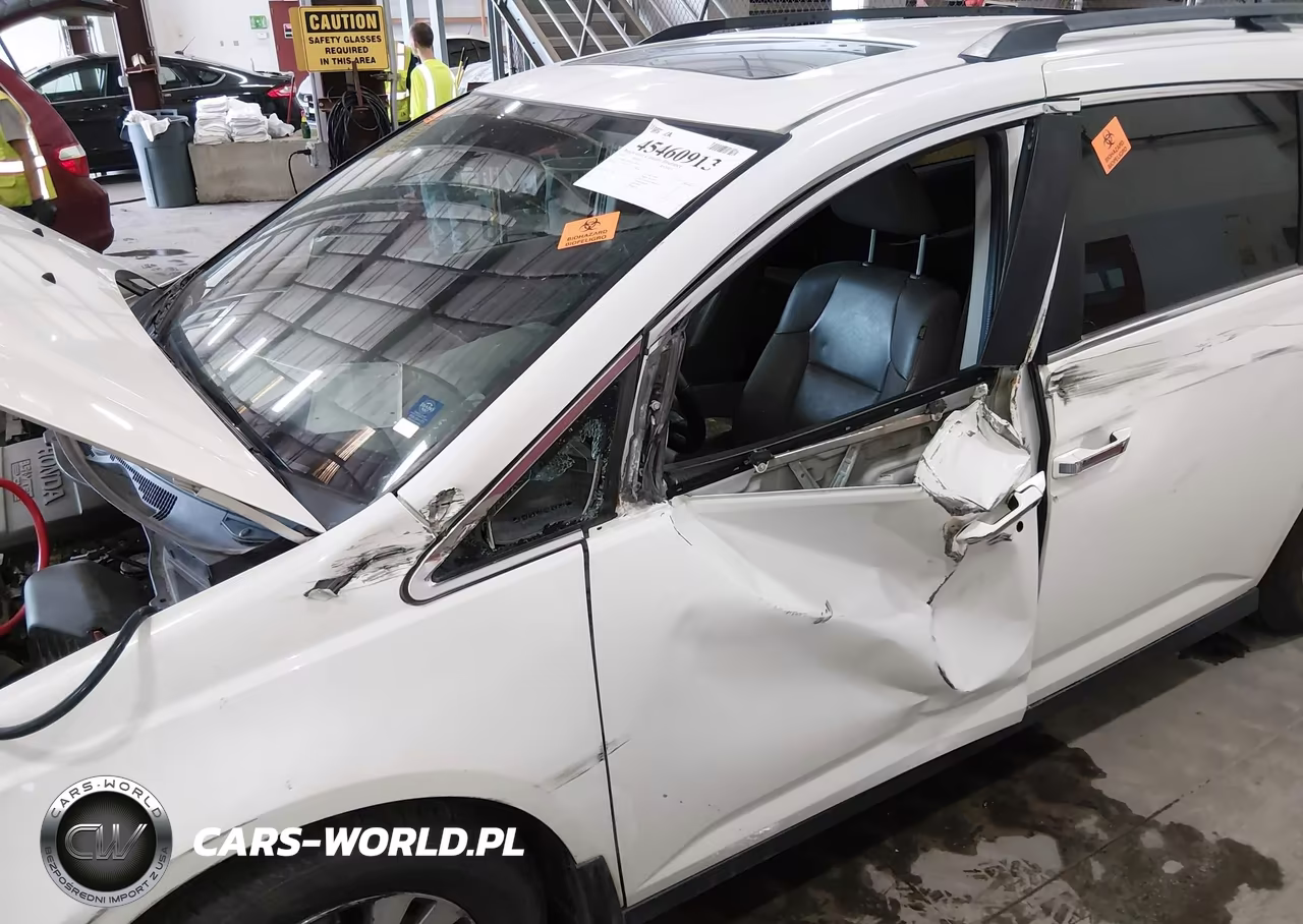 2014 Honda Odyssey Ex-L VIN:5FNRL5H6XEB129019 - 6