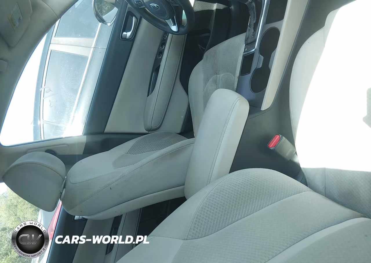 2018 Kia Optima Lx VIN:5XXGT4L32JG256983 - 5