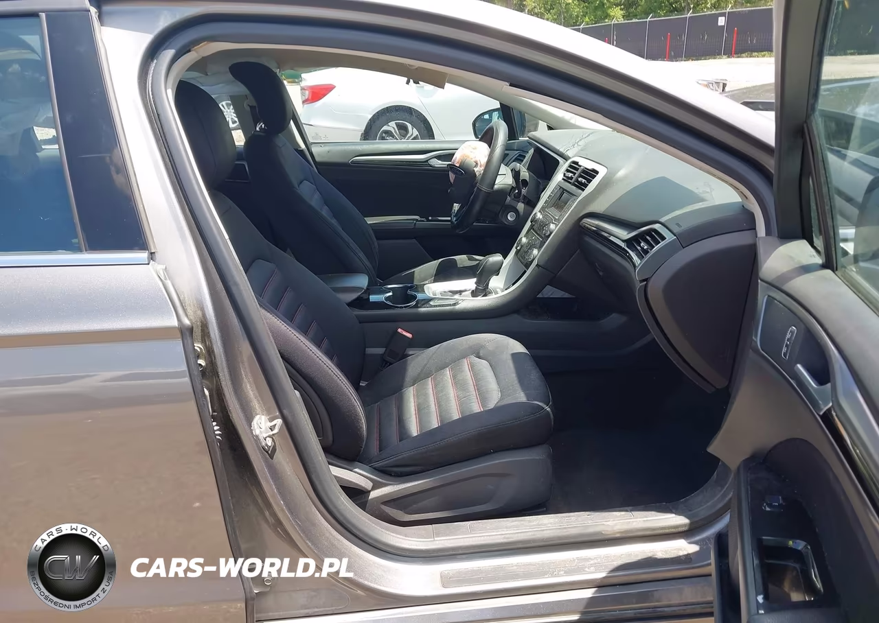 2014 Ford Fusion Se VIN:1FA6P0H78E5402792 - 5