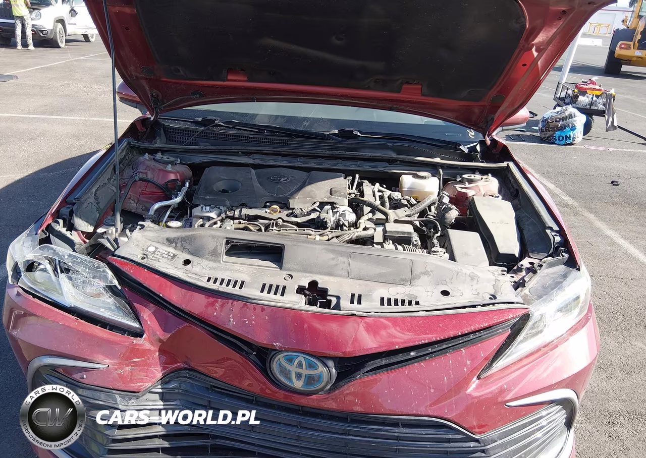 2021 Toyota Camry Le Hybrid VIN:4T1C31AK9MU547739 - 10
