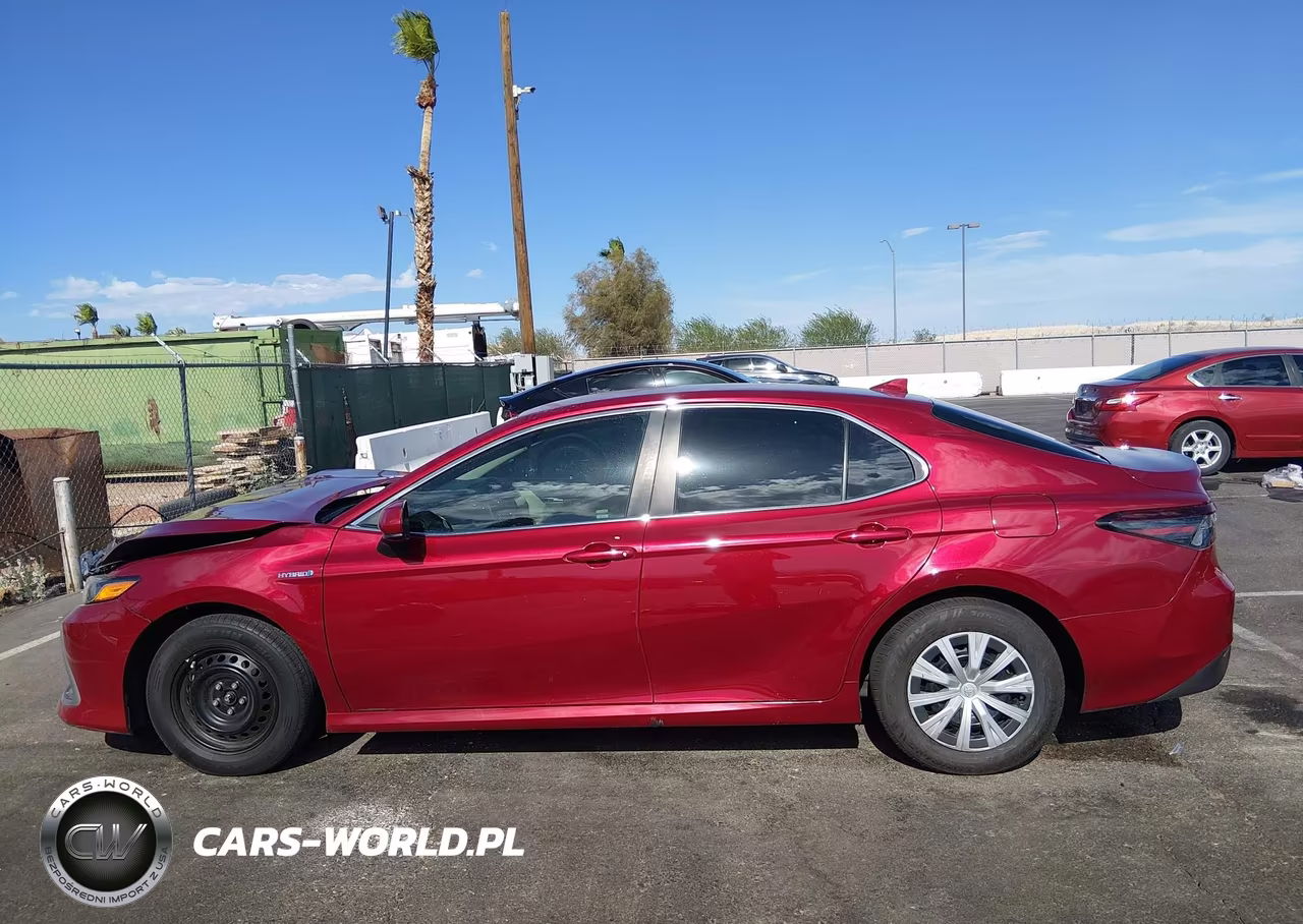 2021 Toyota Camry Le Hybrid VIN:4T1C31AK9MU547739 - 14