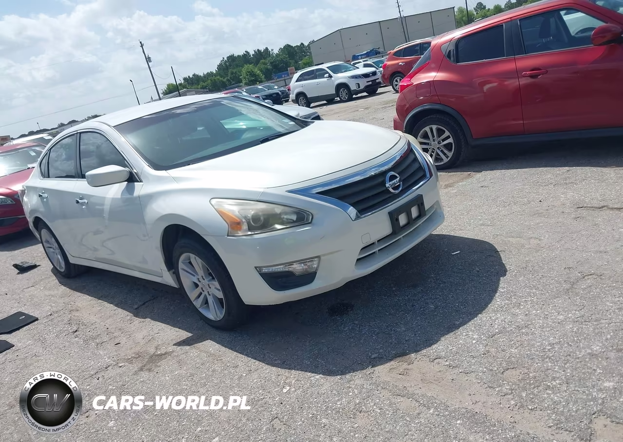 2014 Nissan Altima 2.5 S – zdjęcie 1 z 11