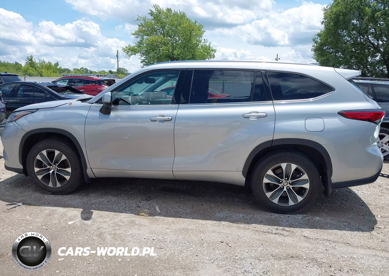 2020 Toyota Highlander Xle VIN:5TDGZRBH8LS502834 - 14