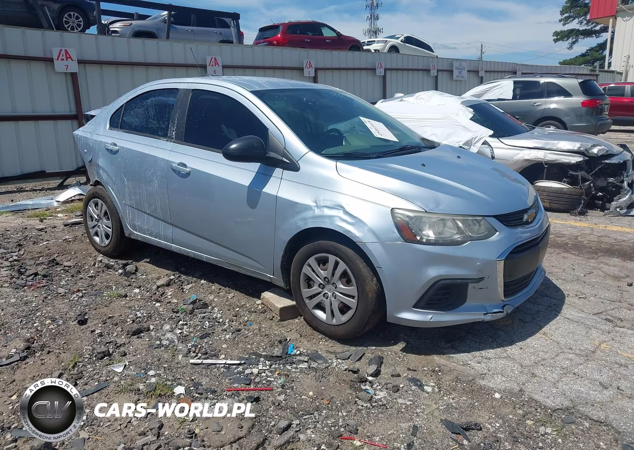 2018 Chevrolet Sonic Ls Auto – zdjęcie 1 z 16