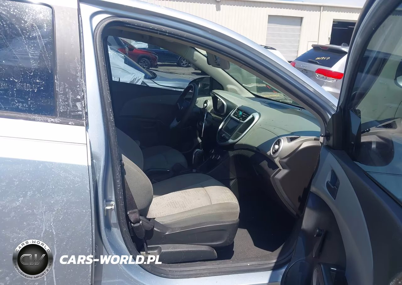 2018 Chevrolet Sonic Ls Auto VIN:1G1JB5SH0J4103128 - 5