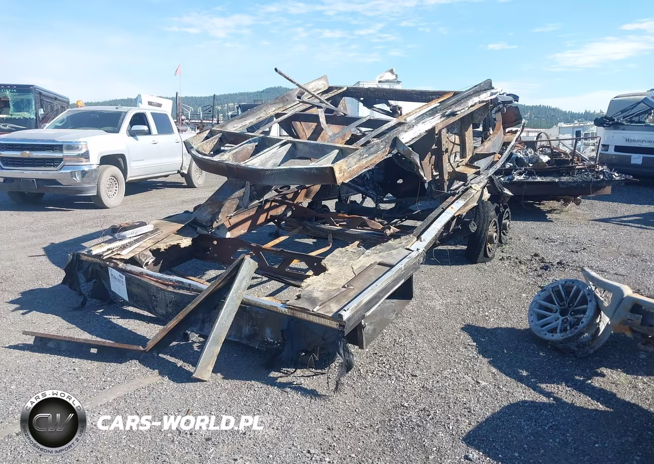 2021 Dutchman Yukon 32 Ft VIN:4YDF32026MZ980797 - 2