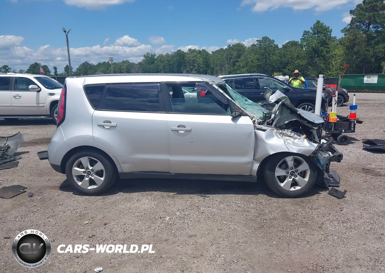 2019 Kia Soul VIN:KNDJN2A24K7000949 - 14