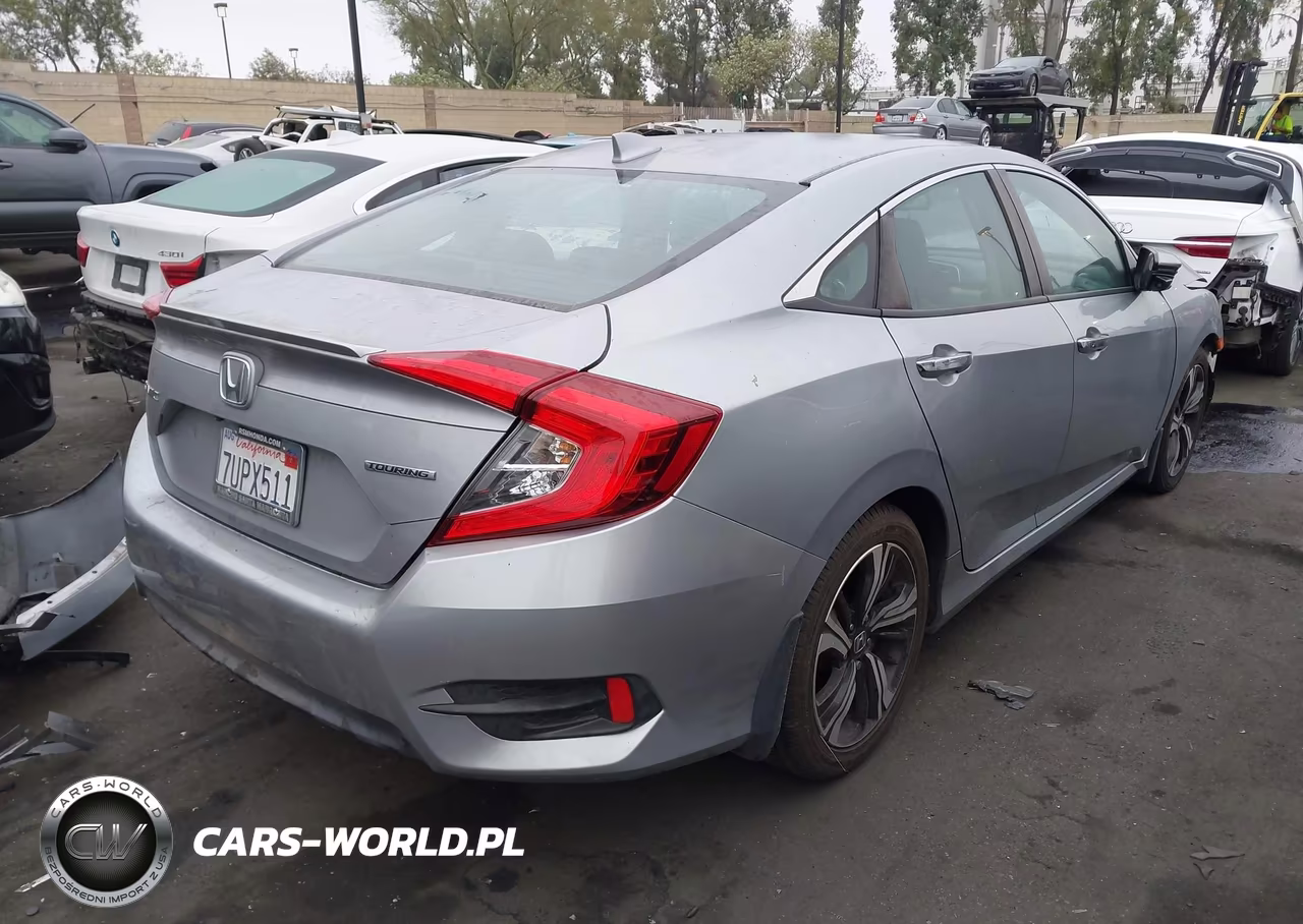2016 Honda Civic Touring VIN:2HGFC1F90GH651150 - 4