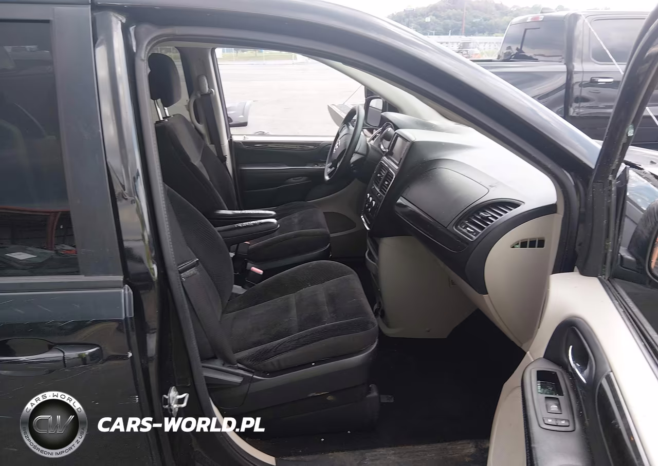 2018 Dodge Grand Caravan Se VIN:2C4RDGBG2JR151251 - 5