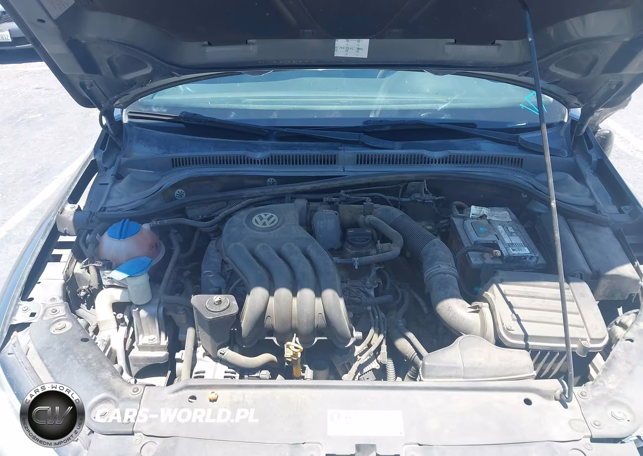 2012 Volkswagen Jetta 2.0L S VIN:3VW2K7AJ9CM310987 - 10