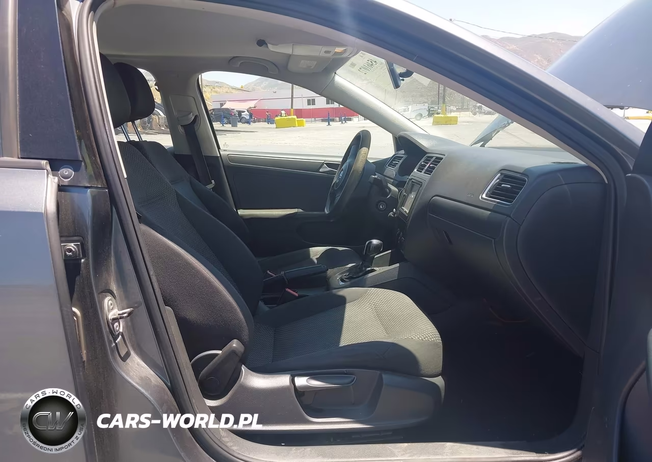 2012 Volkswagen Jetta 2.0L S VIN:3VW2K7AJ9CM310987 - 5