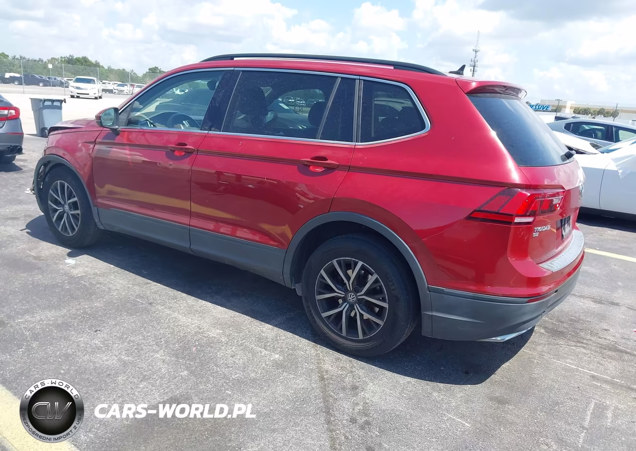 2019 Volkswagen Tiguan 2.0T Se-2.0T Sel-2.0T Sel R-Line-2.0T Sel R-Line Black VIN:3VV3B7AX0KM135699 - 3