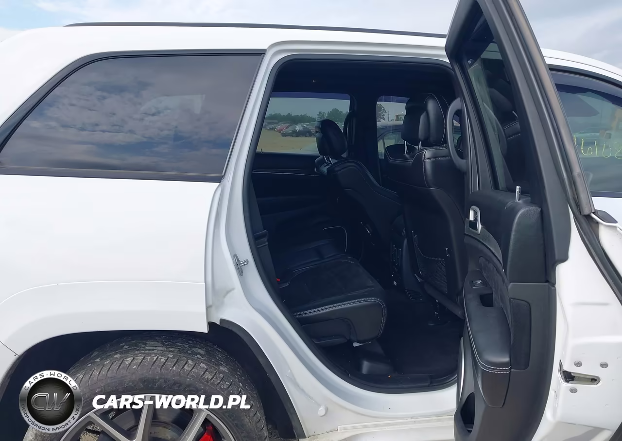 2016 Jeep Grand Cherokee Srt VIN:1C4RJFDJ1GC371574 - 8