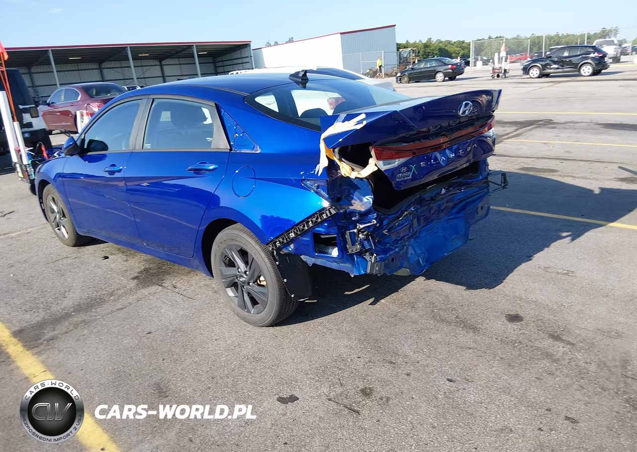 2022 Hyundai Elantra Sel VIN:KMHLM4AG5NU282054 - 3
