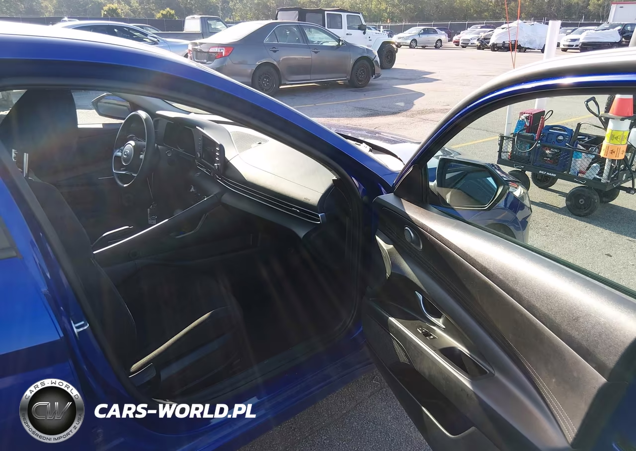 2022 Hyundai Elantra Sel VIN:KMHLM4AG5NU282054 - 5