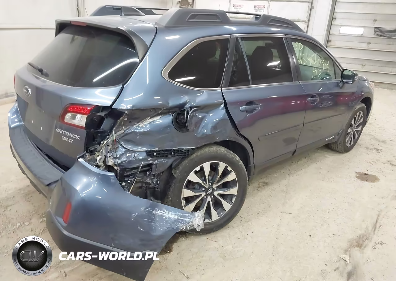 2017 Subaru Outback 3.6R Limited VIN:4S4BSENC8H3343471 - 4