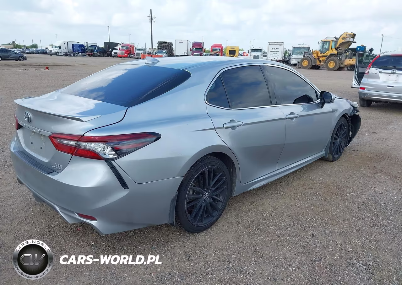 2024 Toyota Camry Hybrid Xse VIN:4T1K31AK7RU622053 - 4