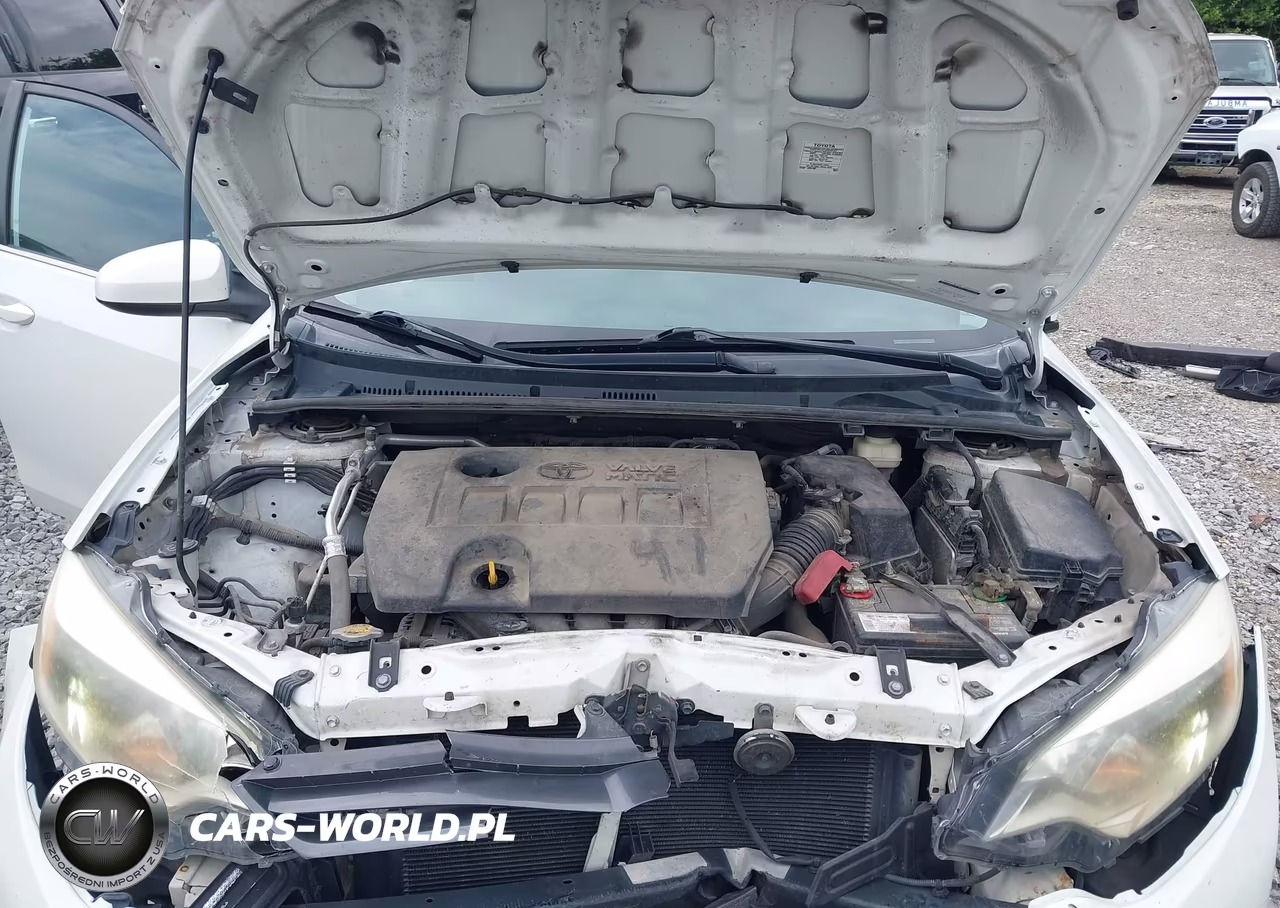 2016 Toyota Corolla Le Plus VIN:5YFBPRHE1GP470305 - 10
