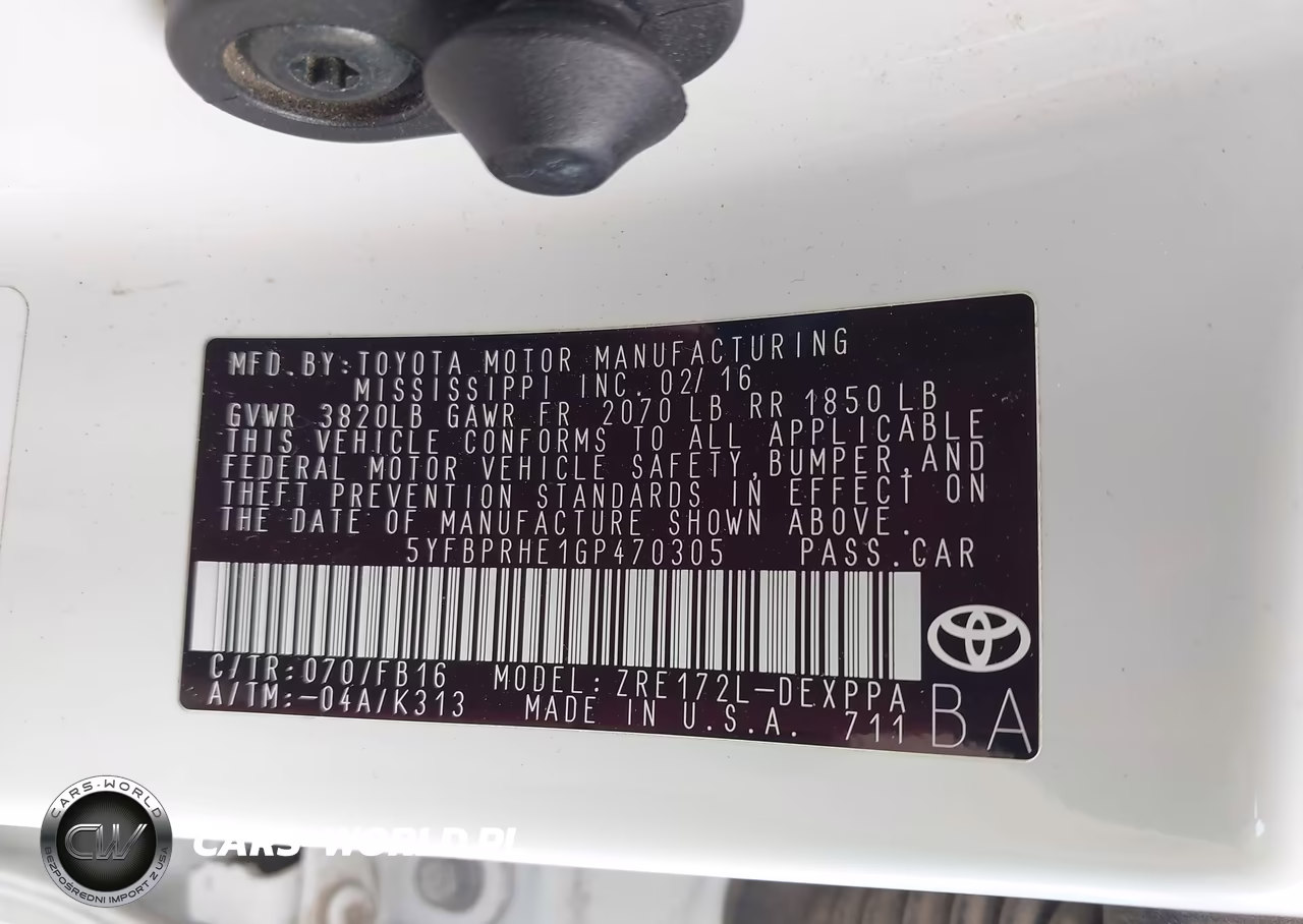 2016 Toyota Corolla Le Plus VIN:5YFBPRHE1GP470305 - 9