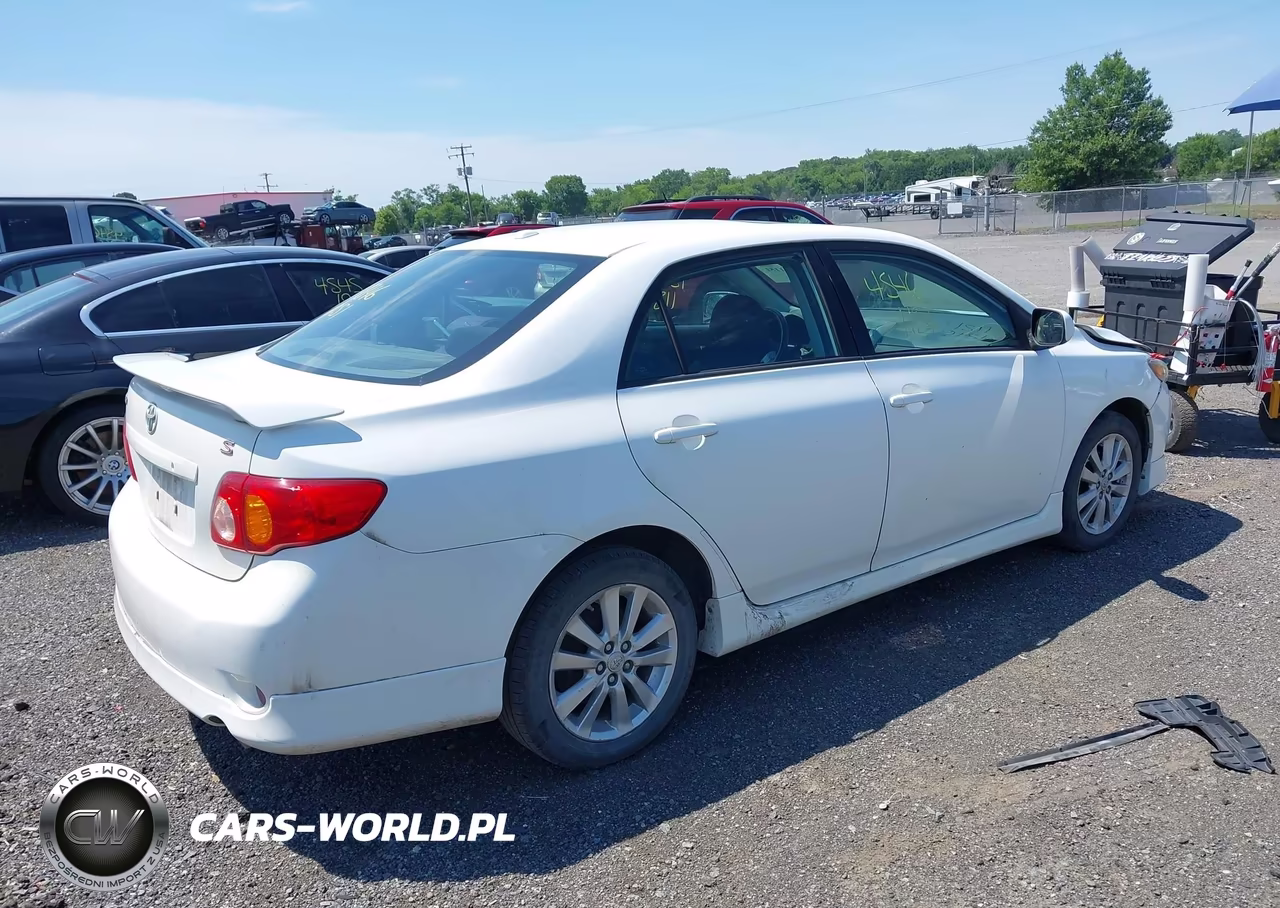 2010 Toyota Corolla S VIN:2T1BU4EE7AC379935 - 4