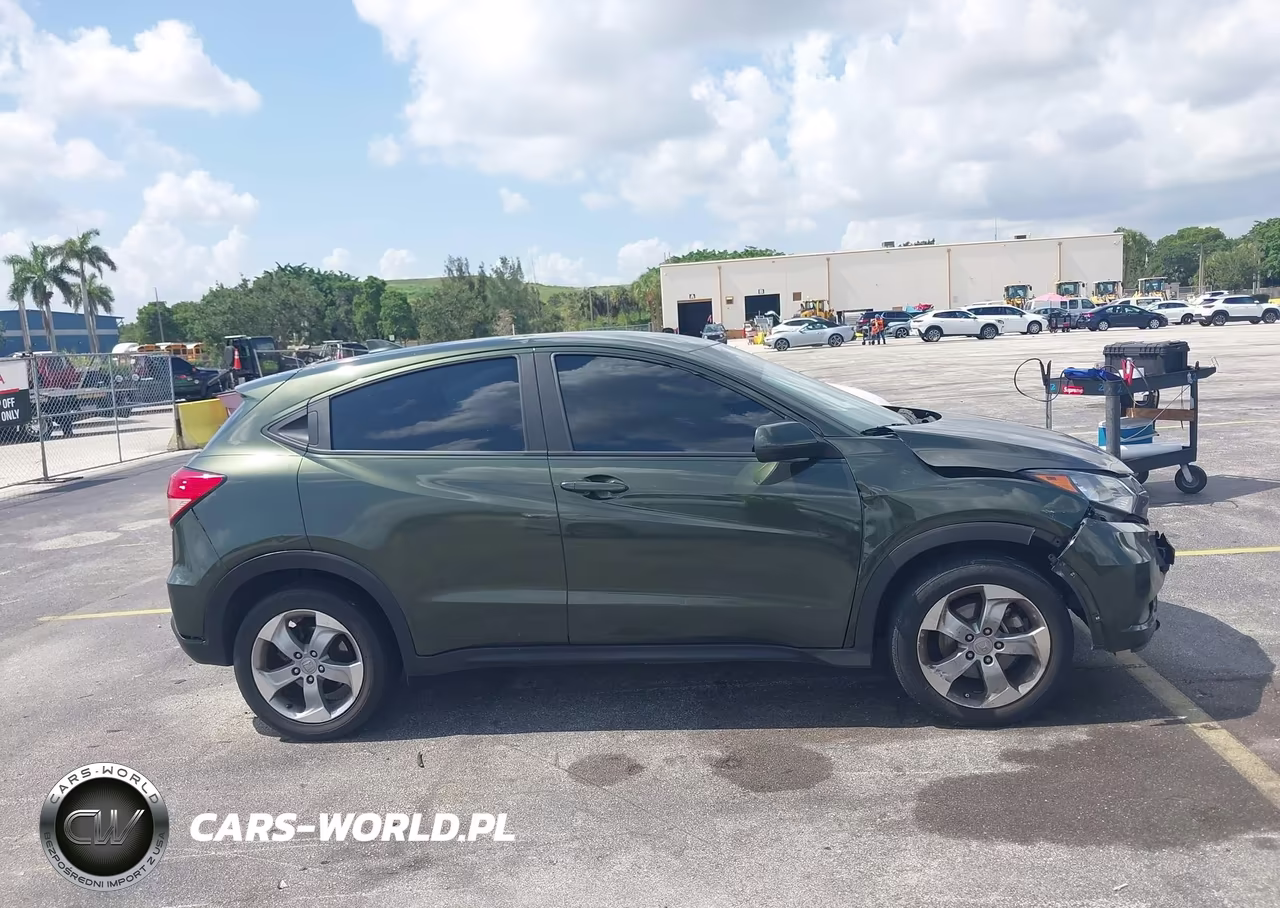 2016 HONDA HR-V LX VIN:3CZRU5H30GM752788 - 13