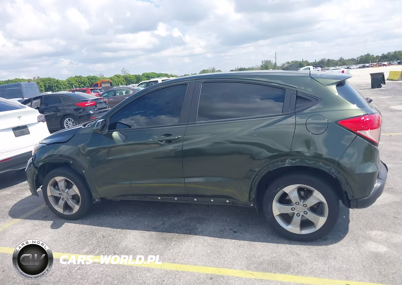 2016 HONDA HR-V LX VIN:3CZRU5H30GM752788 - 14