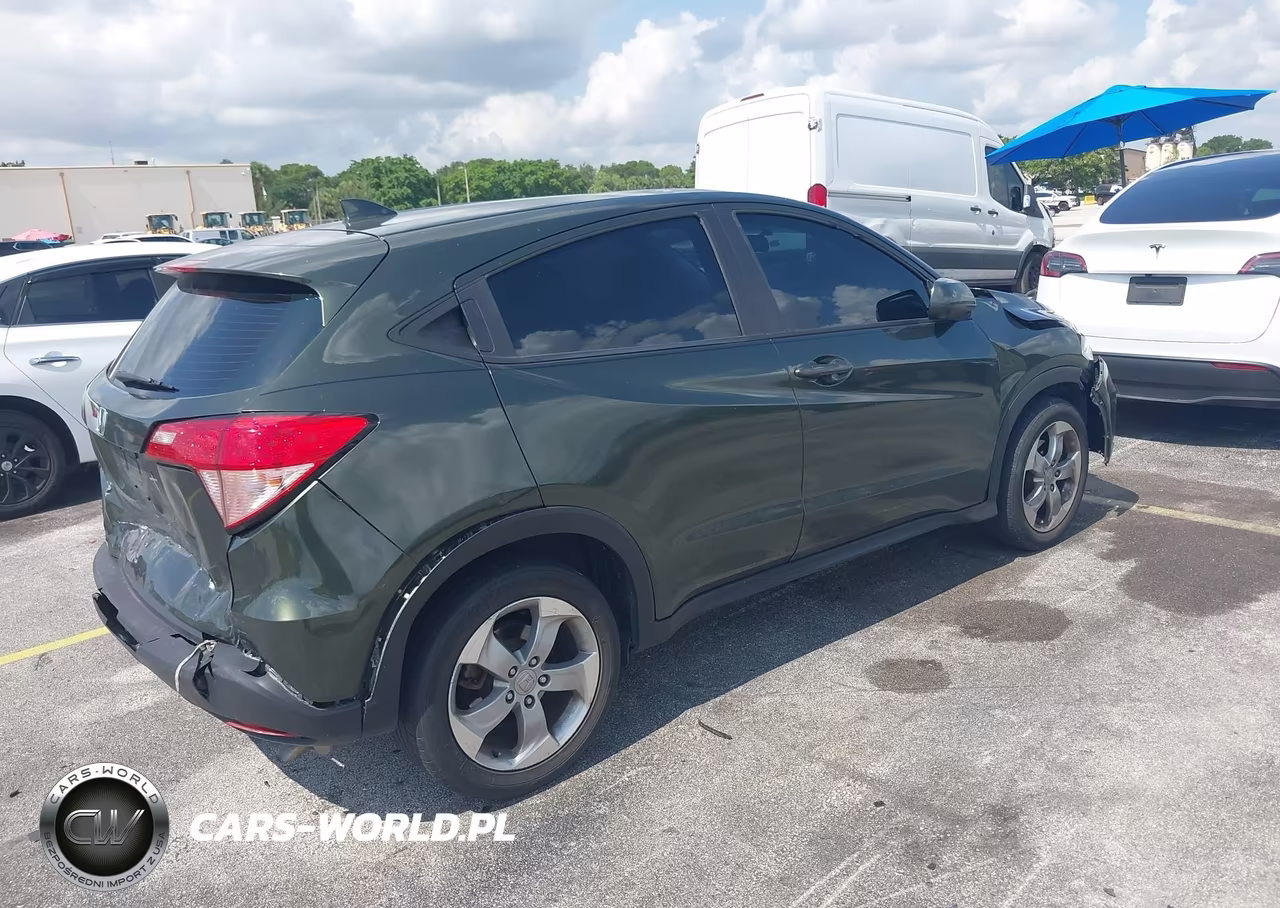 2016 HONDA HR-V LX VIN:3CZRU5H30GM752788 - 4
