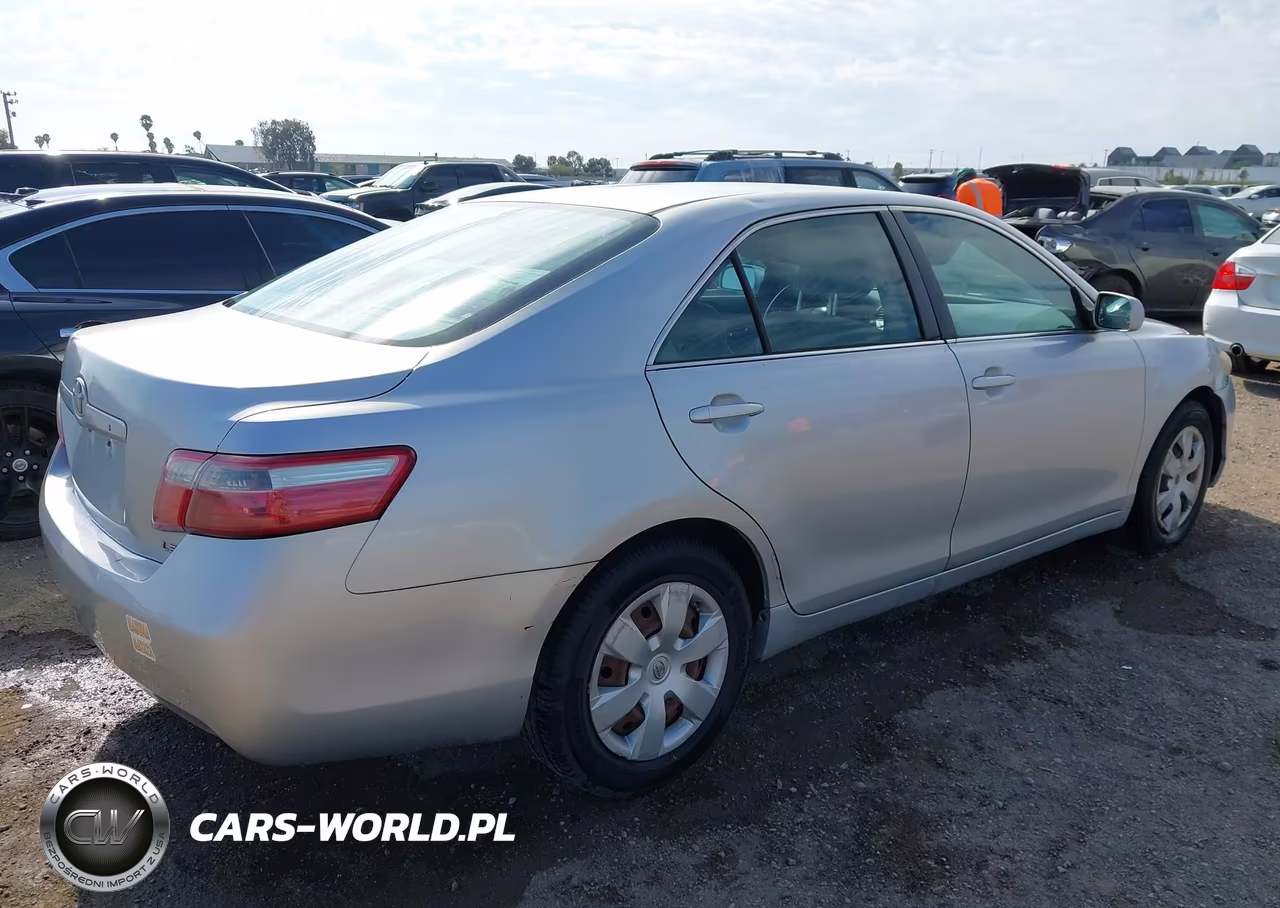 2007 Toyota Camry Le VIN:4T1BE46K07U138730 - 4
