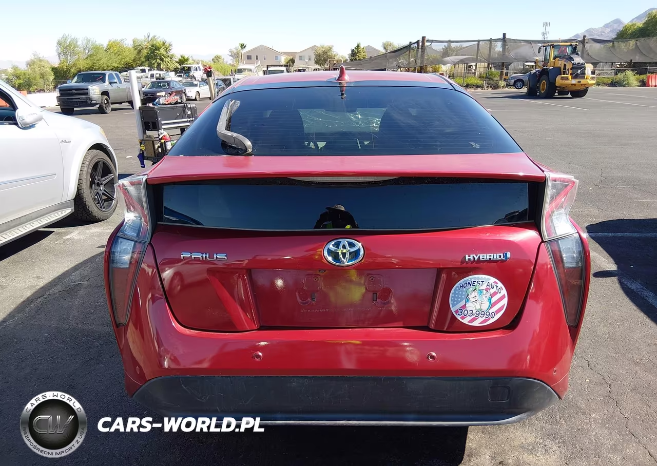 2018 Toyota Prius Four VIN:JTDKARFU8J3552107 - 17