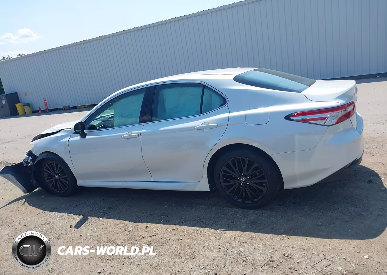 2018 Toyota Camry Xle VIN:4T1B11HK9JU010341 - 14