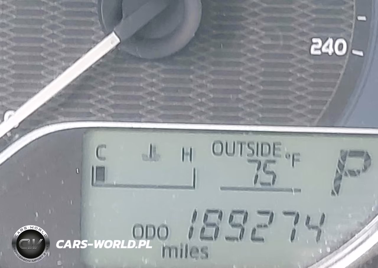 2015 Toyota Corolla Le Eco VIN:5YFBPRHE1FP255702 - 15
