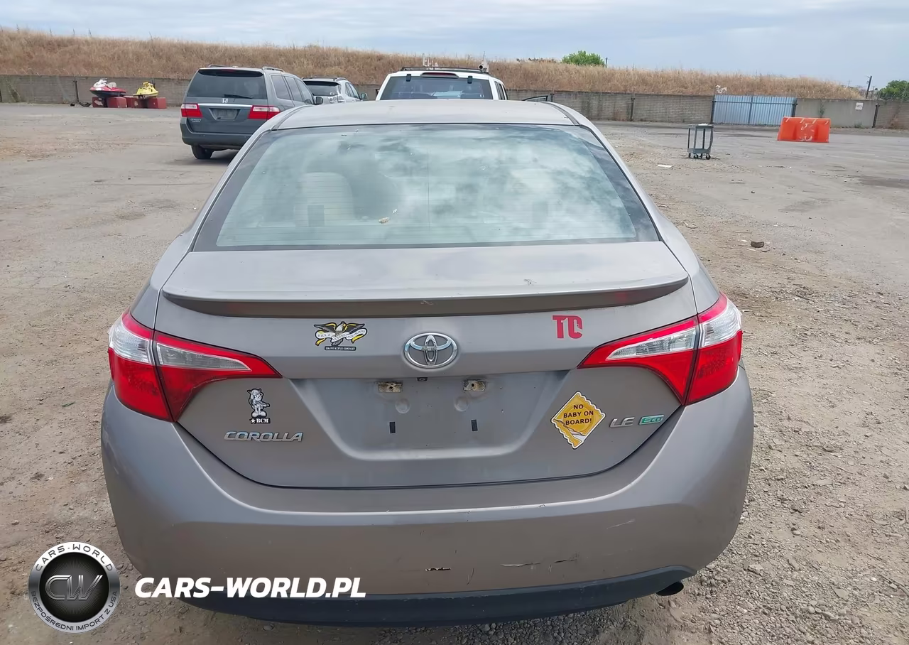 2015 Toyota Corolla Le Eco VIN:5YFBPRHE1FP255702 - 16