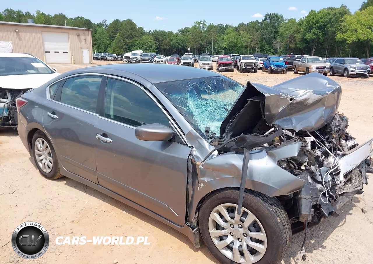 2015 Nissan Altima 2.5 S – zdjęcie 1 z 16
