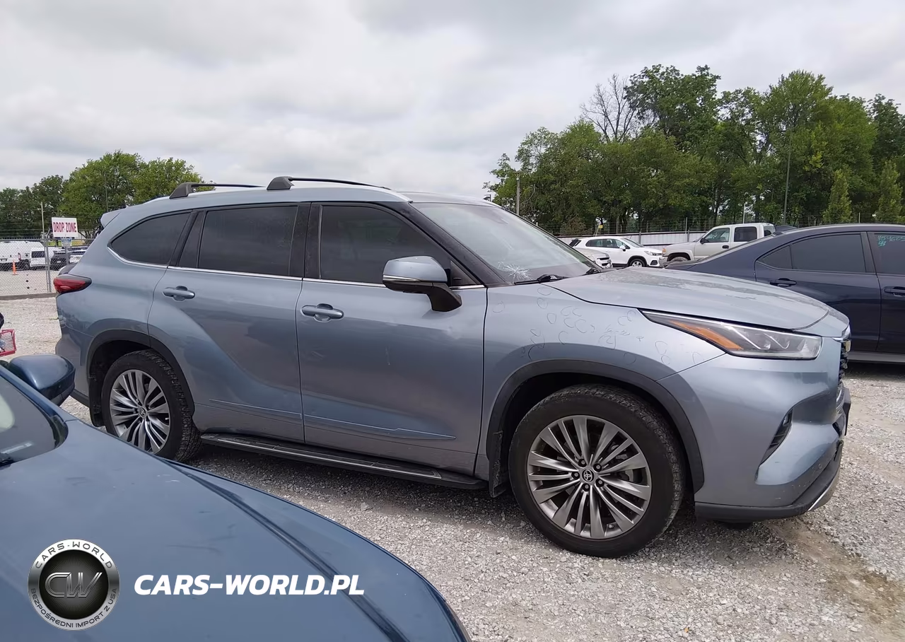 2021 Toyota Highlander Platinum VIN:5TDFZRBH2MS073901 - 14