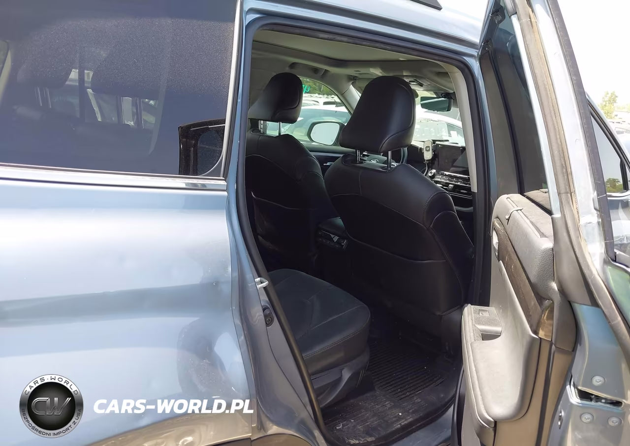 2021 Toyota Highlander Platinum VIN:5TDFZRBH2MS073901 - 8