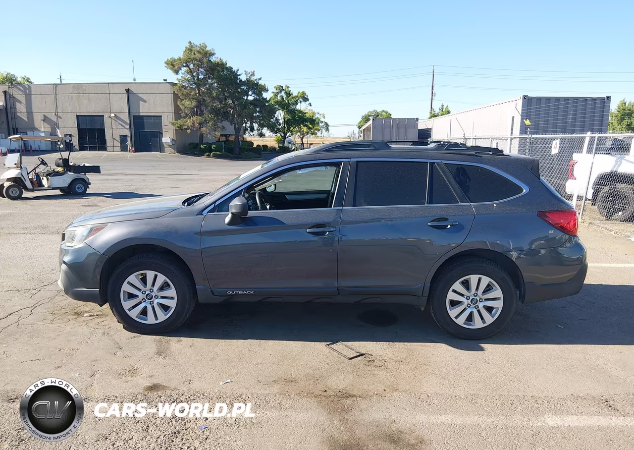 2019 Subaru Outback 2.5I VIN:4S4BSABC2K3388779 - 14