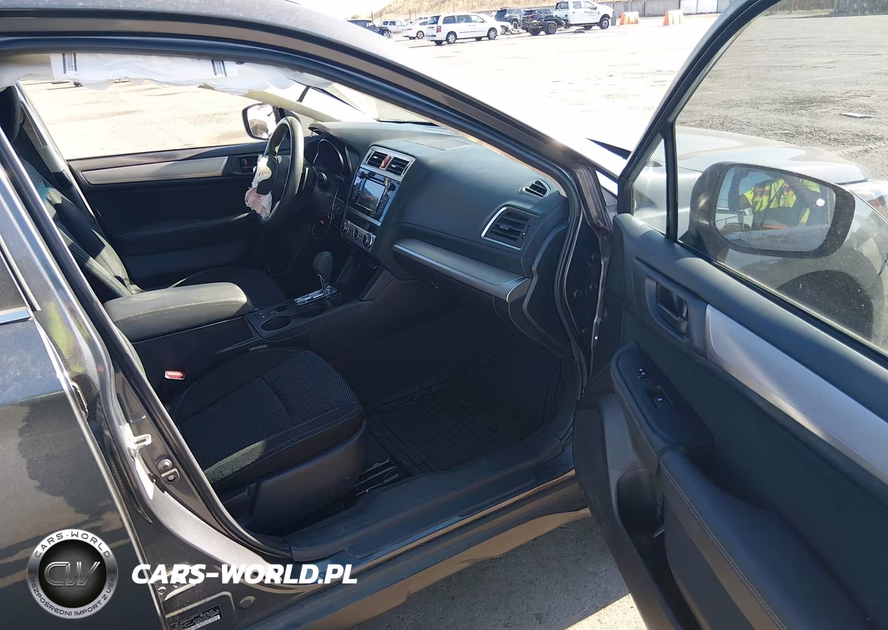 2019 Subaru Outback 2.5I VIN:4S4BSABC2K3388779 - 5