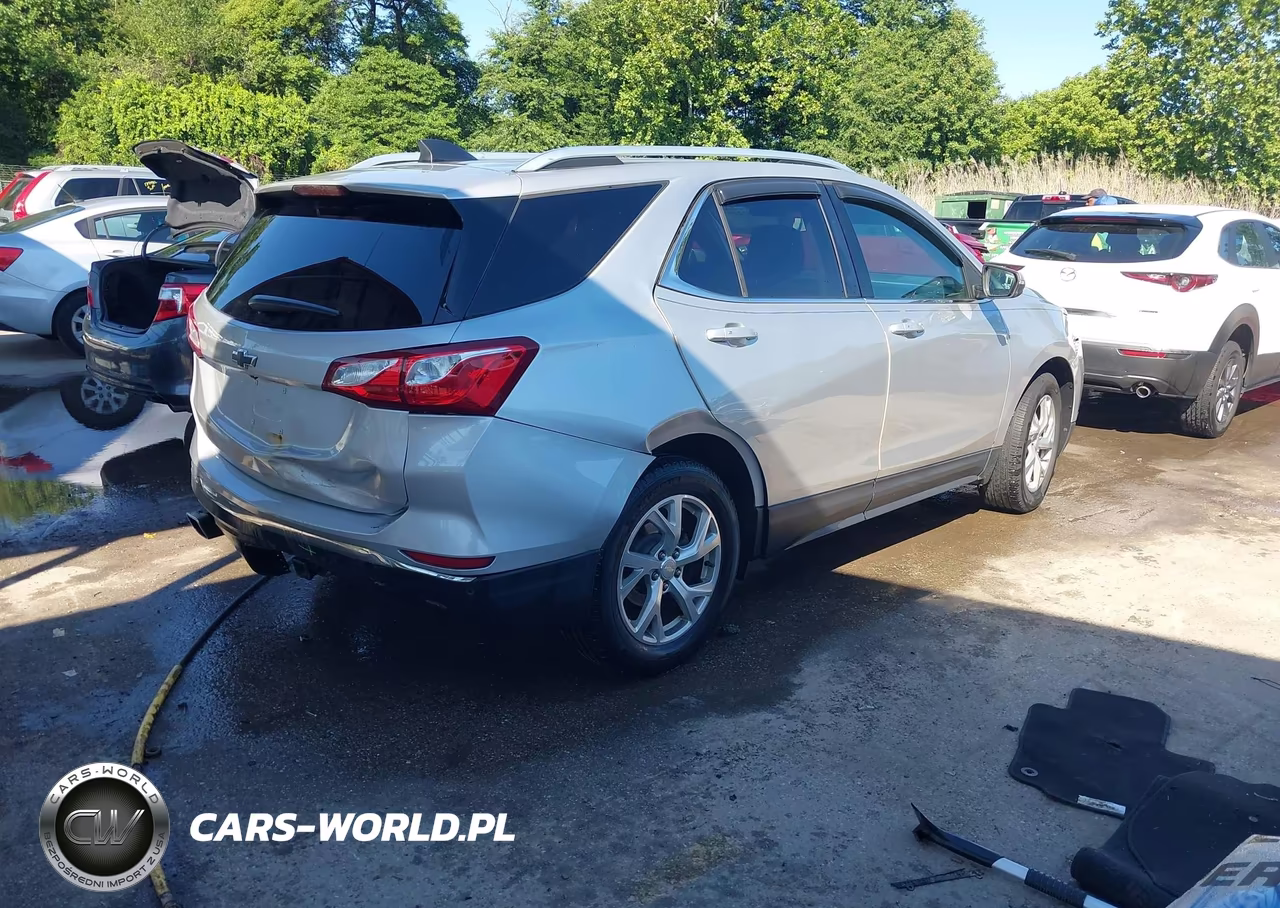 2018 Chevrolet Equinox Lt VIN:3GNAXKEX5JS603190 - 4