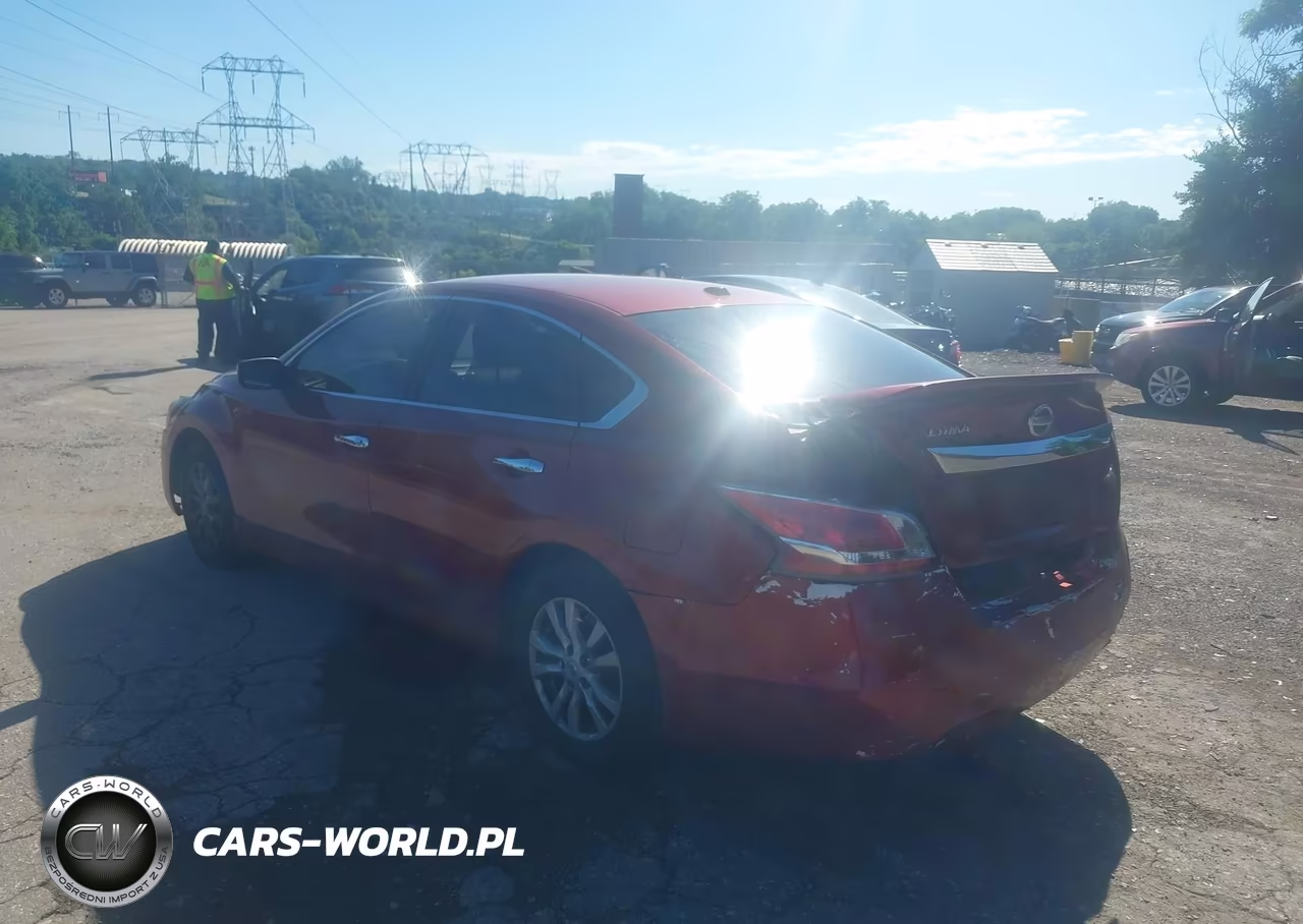 2014 Nissan Altima 2.5 S VIN:1N4AL3AP2EC190436 - 3