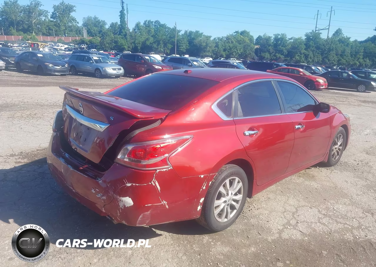 2014 Nissan Altima 2.5 S VIN:1N4AL3AP2EC190436 - 4
