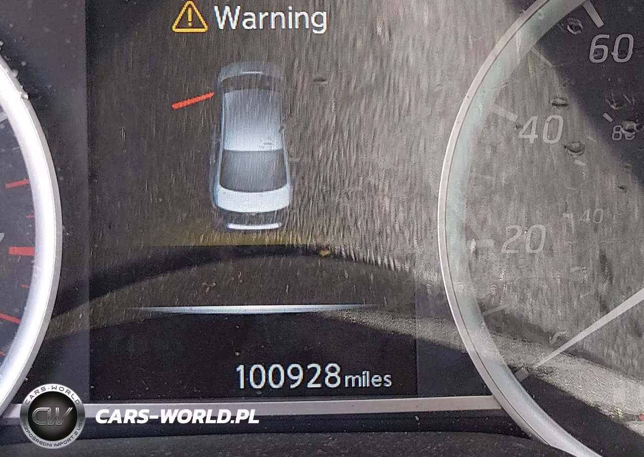 2018 Nissan Sentra S VIN:3N1AB7AP4JY340037 - 15