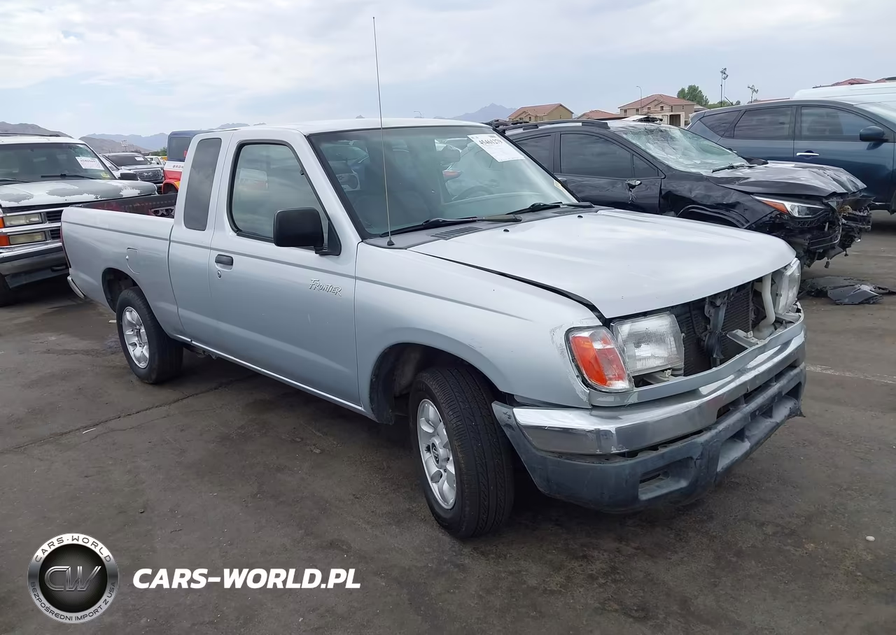 2000 Nissan Frontier Xe
