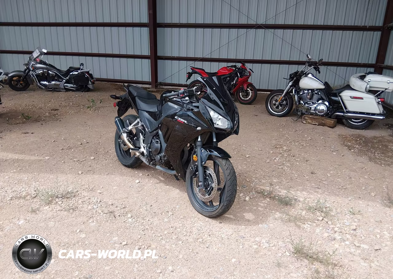 2015 Honda Cbr300 R – zdjęcie 1 z 13