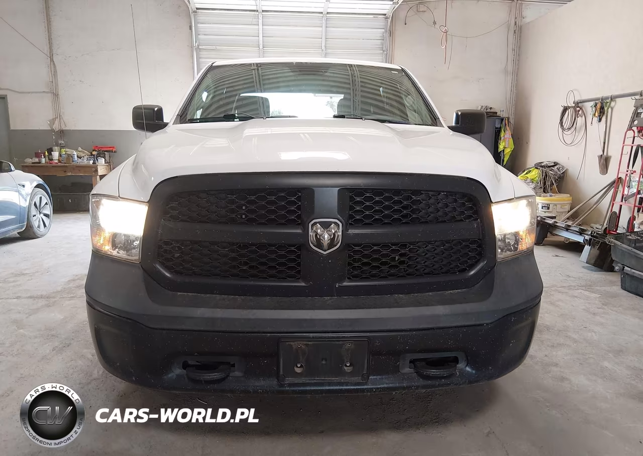 2018 Ram 1500 Tradesman 4X4 5'7 Box VIN:1C6RR7KG7JS106149 - 17