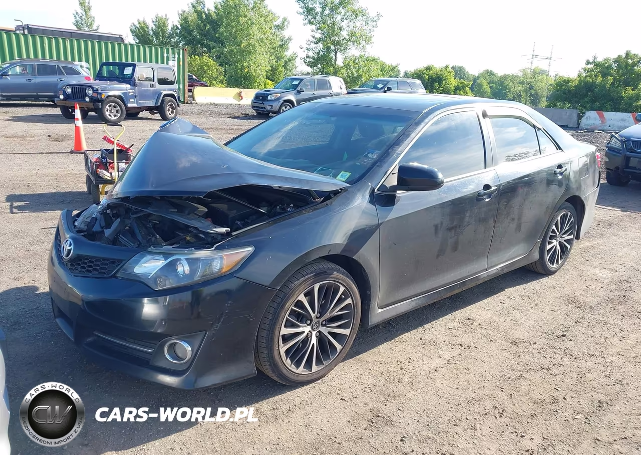 2014 Toyota Camry Se Sport VIN:4T1BF1FK5EU463804 - 2